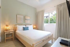 Destination Jelly Playa Coral Condo