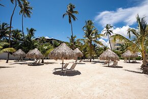 Destination Jelly Playa Coral Condo