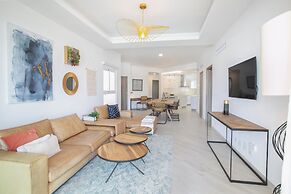 Destination Jelly Playa Coral Condo