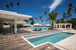 Destination Jelly Playa Coral Condo