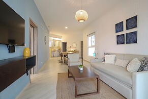 Destination Jelly Playa Coral Condo