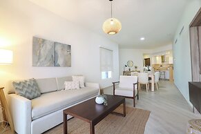 Destination Jelly Playa Coral Condo