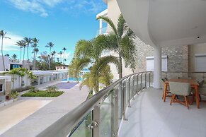 Destination Jelly Playa Coral Condo