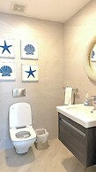 Destination Jelly Playa Coral Condo