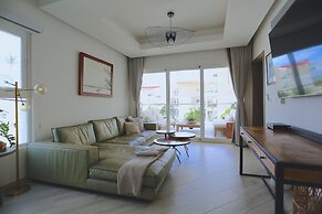 Destination Jelly Playa Coral Condo