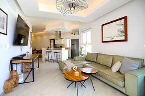 Destination Jelly Playa Coral Condo
