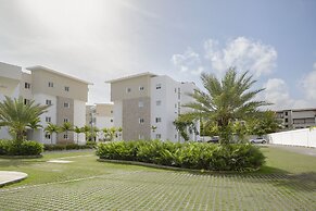 Destination Jelly Playa Coral Condo