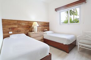 Destination Jelly Playa Coral Condo