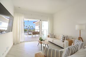 Destination Jelly Playa Coral Condo
