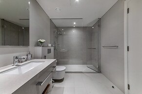 Elite 2BR at La Vie with sea view
