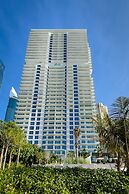Elite 2BR at La Vie with sea view