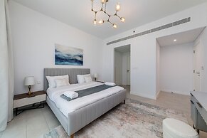 Elite 2BR at La Vie with sea view