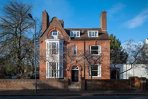 Selwyn College
