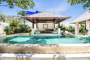 Canggu 400m Tobeach Escape 4br Designer Villa