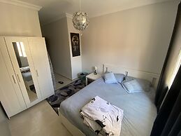 Modern Retreat 5 Minutes from the RAK