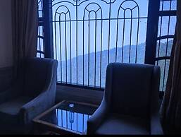 Hotel Grand Hill