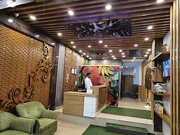 Hotel Grand Hill