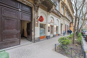 Venus Apartments - Broadway I