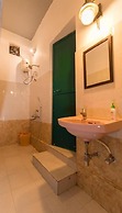 U.R.D.Ki You are the key Hostels