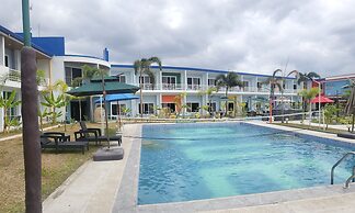 Blue Hotel & Resort
