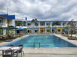 Blue Hotel & Resort