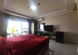 Blue Hotel & Resort