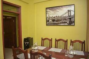 Lux Suites Dofils Sunset Apartments
