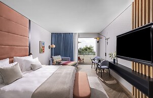 Almond Hotel – Adults Only
