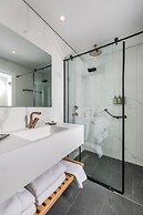 Almond Hotel – Adults Only