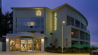 Almond Hotel – Adults Only