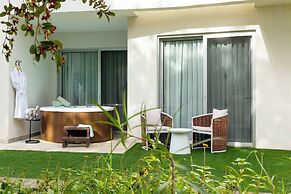 Almond Hotel – Adults Only