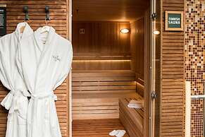 Almond Hotel – Adults Only