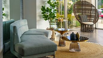 Almond Hotel – Adults Only