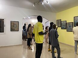 Loman Art House