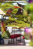 Loman Art House