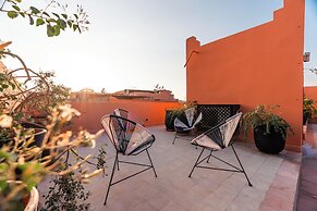 RIAD L'ECOLE