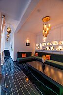 RIAD L'ECOLE