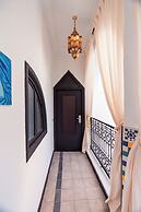 RIAD L'ECOLE