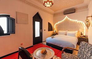 RIAD L'ECOLE