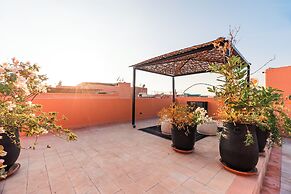 RIAD L'ECOLE