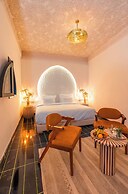 RIAD L'ECOLE