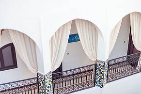 RIAD L'ECOLE