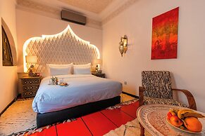 RIAD L'ECOLE