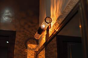 RIAD L'ECOLE