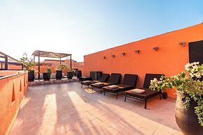 RIAD L'ECOLE