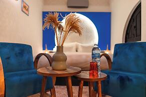 RIAD L'ECOLE