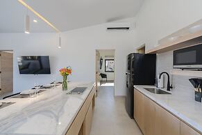 Tower 605 by Naya Homes