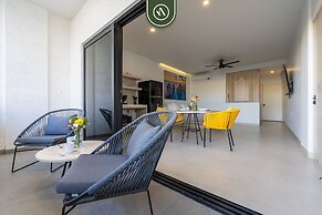 Tower 605 by Naya Homes