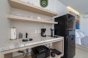 Tower 605 by Naya Homes