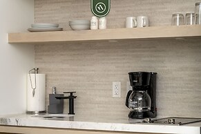 Tower 605 by Naya Homes